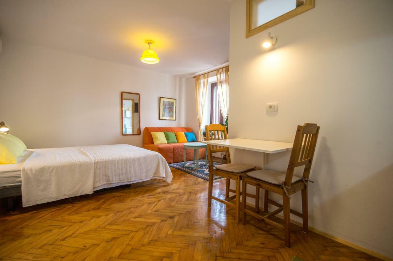 Studio Apartment Lux Rovinj Exterior foto